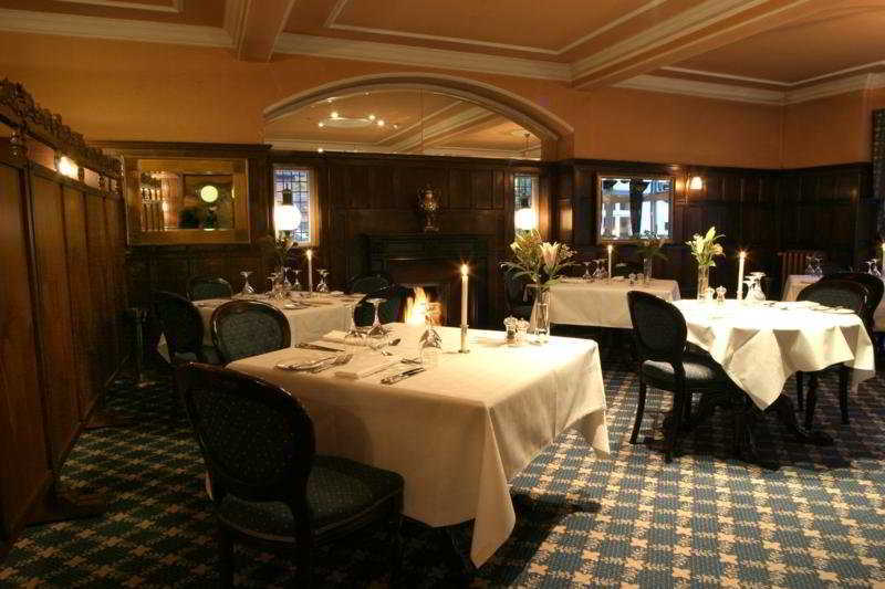 Hurtwood Hotel Peaslake Екстериор снимка