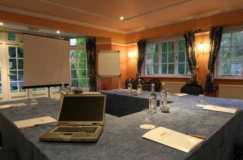 Hurtwood Hotel Peaslake Съоръжения снимка